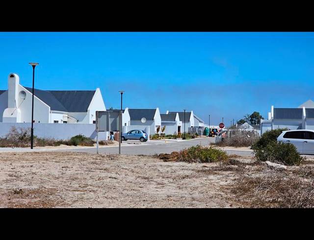 LAND FOR SALE IN LAAIPLEK